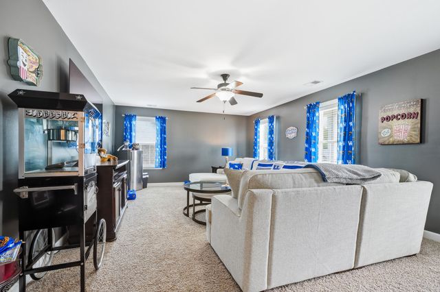 168 Daniels Ridge Drive, Summerville, SC 29485