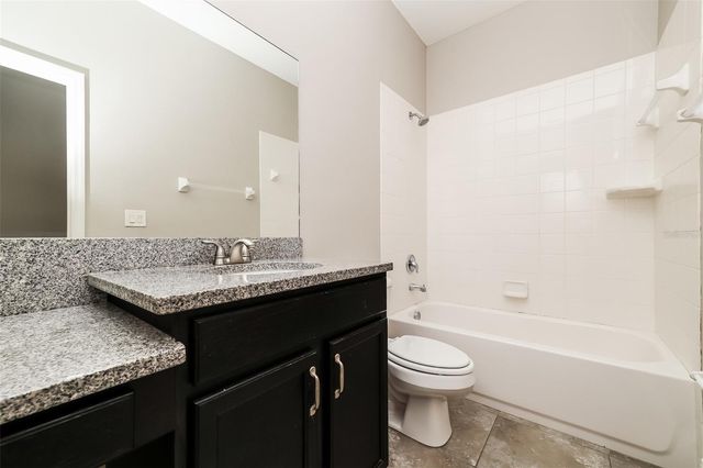 10152 CELTIC ASH DRIVE, Ruskin, FL 33573