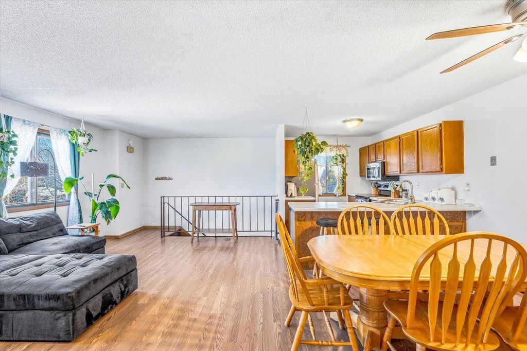 5734 Otter View Trail 18, White Bear Lake, MN 55110 — photo 4