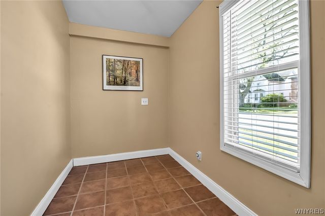 5302 Broadway Street, Lancaster, NY 14086