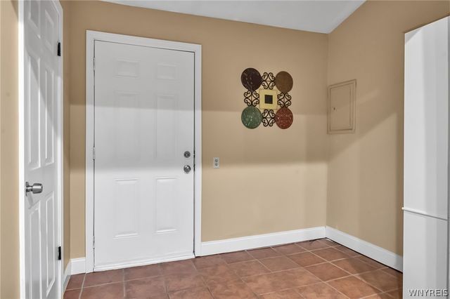 5302 Broadway Street, Lancaster, NY 14086