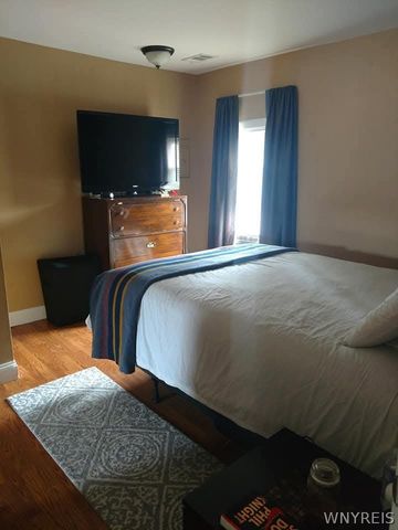 5302 Broadway Street, Lancaster, NY 14086