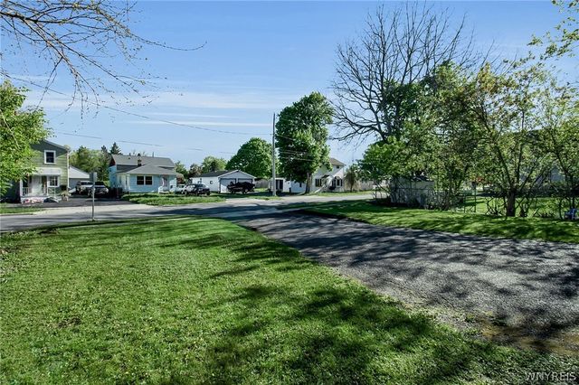 5302 Broadway Street, Lancaster, NY 14086