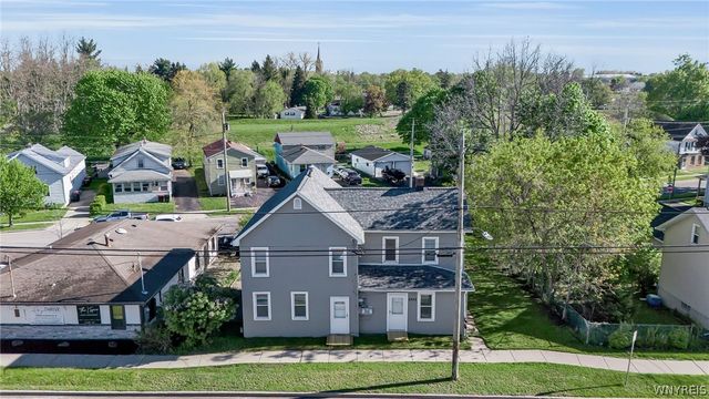 5302 Broadway Street, Lancaster, NY 14086