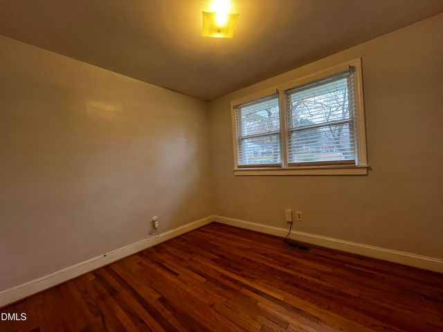 712 Hadley Road, Raleigh, NC 27610