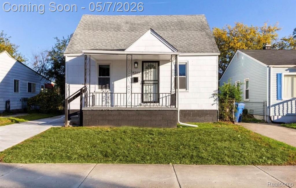 8269 Westminster Avenue, Warren, MI 48089