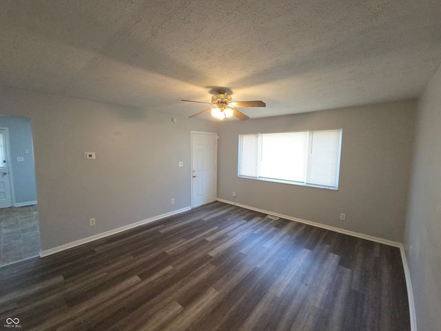 1256 N Ridgeview Drive, Indianapolis, IN 46219