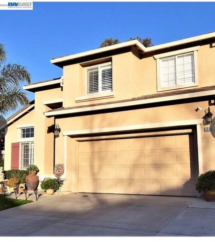 1356 Gentry Lane, Tracy, CA 95377
