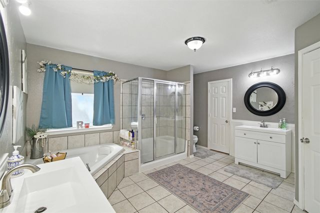 210 Saddle Club Road, Weatherford, TX 76088