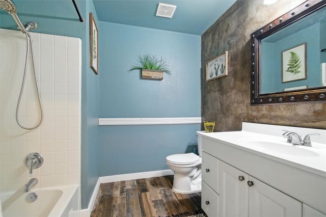 210 Saddle Club Road, Weatherford, TX 76088