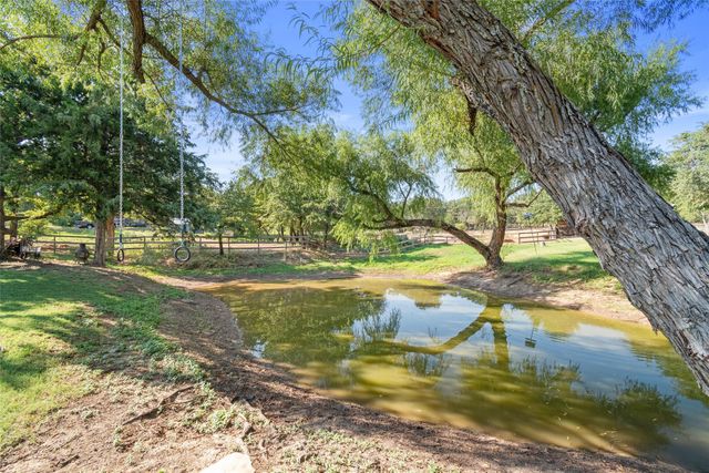 210 Saddle Club Road, Weatherford, TX 76088