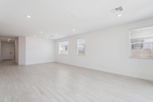 27465 N 69TH Lane, Peoria, AZ 85383