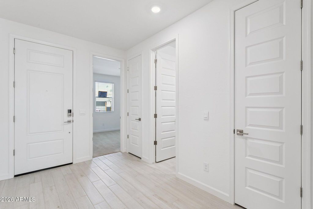 27465 N 69TH Lane, Peoria, AZ 85383 — photo 3