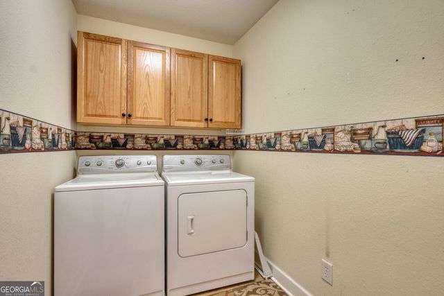 6129 Ruth Drive, Young Harris, GA 30582