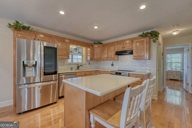 6129 Ruth Drive, Young Harris, GA 30582