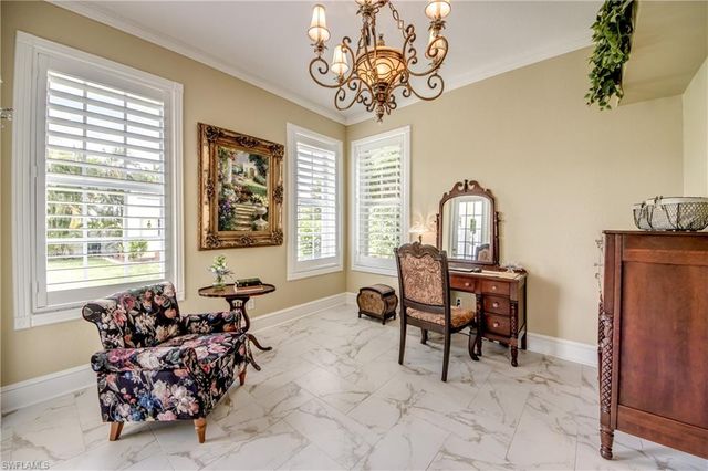 3426 SW 7th LN, Cape Coral, FL 33991