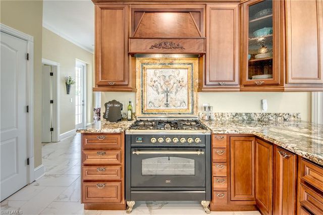 3426 SW 7th LN, Cape Coral, FL 33991
