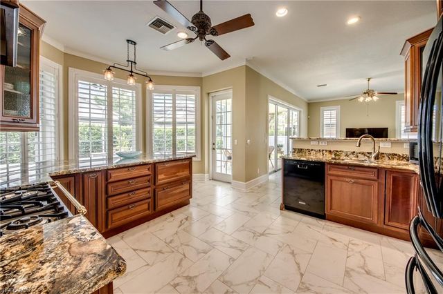 3426 SW 7th LN, Cape Coral, FL 33991