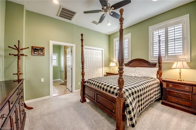 3426 SW 7th LN, Cape Coral, FL 33991