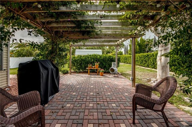 3426 SW 7th LN, Cape Coral, FL 33991