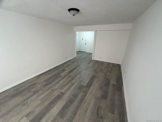 83-30 Vietor Avenue 323, Elmhurst, NY 11373