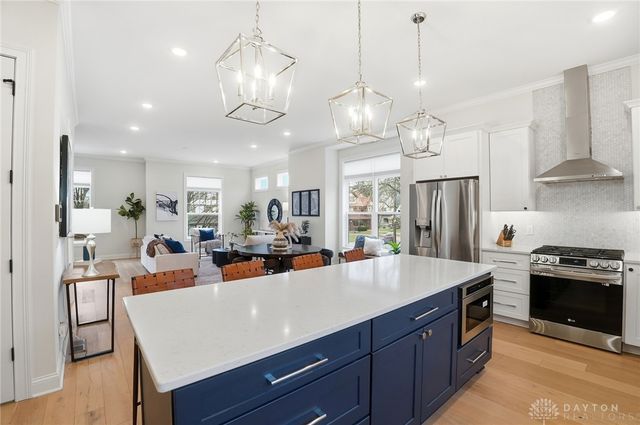 3847 Drake Avenue, Cincinnati, OH 45209