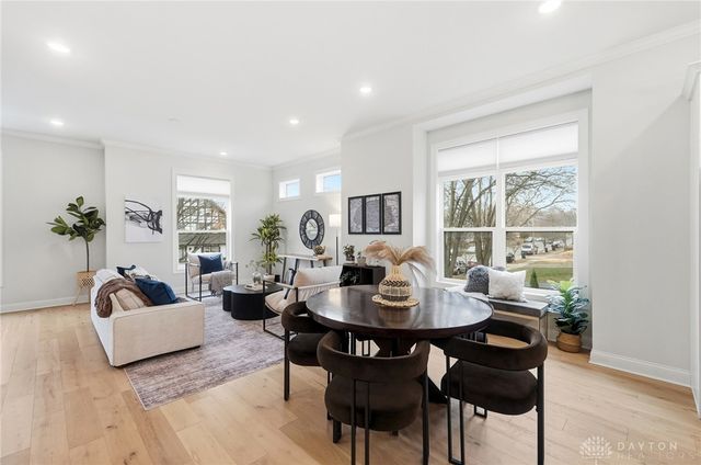 3847 Drake Avenue, Cincinnati, OH 45209