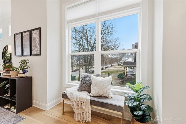 3847 Drake Avenue, Cincinnati, OH 45209