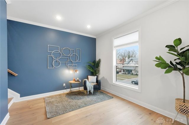 3847 Drake Avenue, Cincinnati, OH 45209