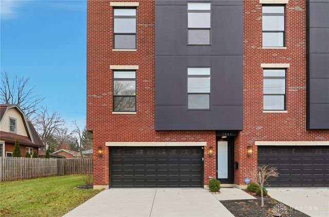3847 Drake Avenue, Cincinnati, OH 45209