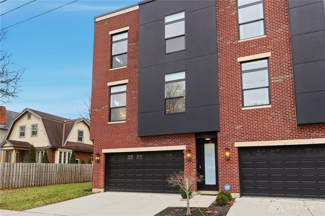 3847 Drake Avenue, Cincinnati, OH 45209