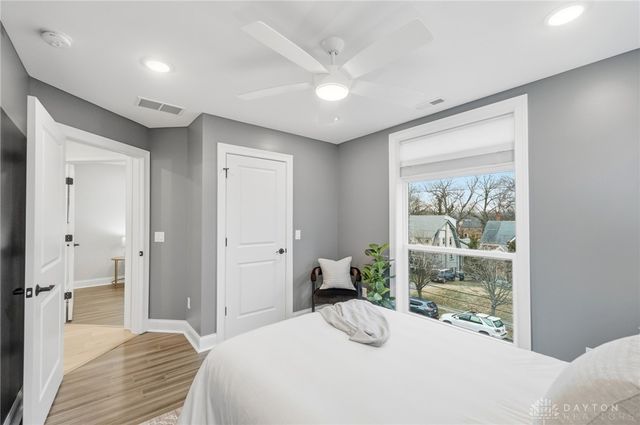 3847 Drake Avenue, Cincinnati, OH 45209