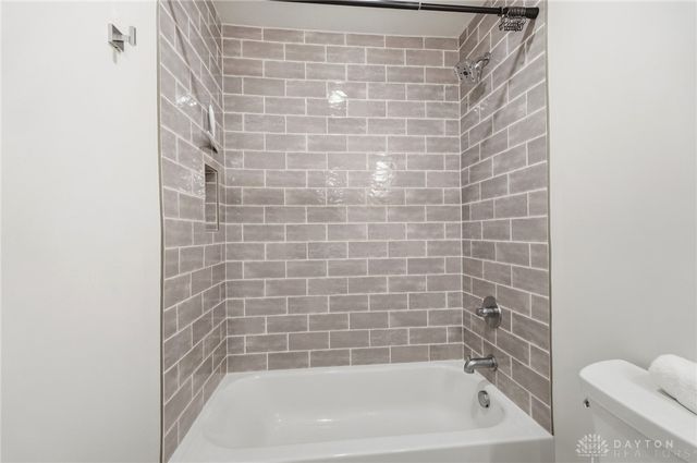 3847 Drake Avenue, Cincinnati, OH 45209