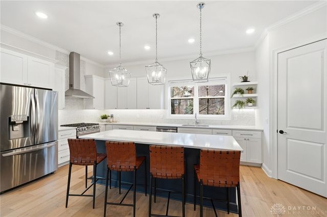 3847 Drake Avenue, Cincinnati, OH 45209