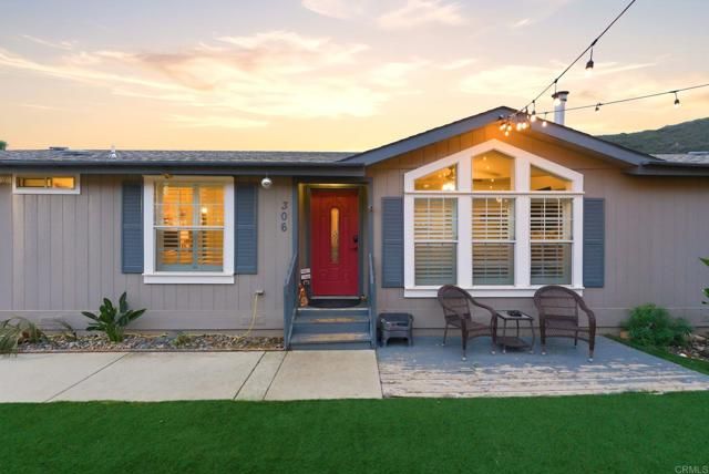 306 Almyra Road, El Cajon, CA 92019