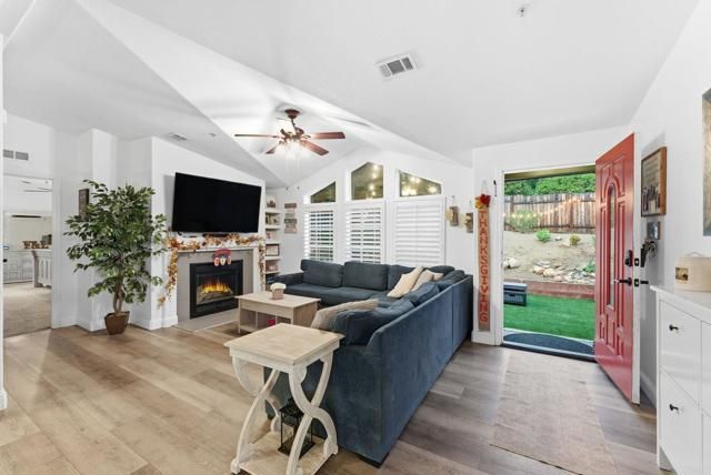 306 Almyra Road, El Cajon, CA 92019