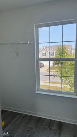 679 Albermarle Drive, Pittsboro, IN 46167