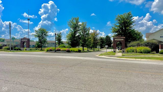 679 Albermarle Drive, Pittsboro, IN 46167