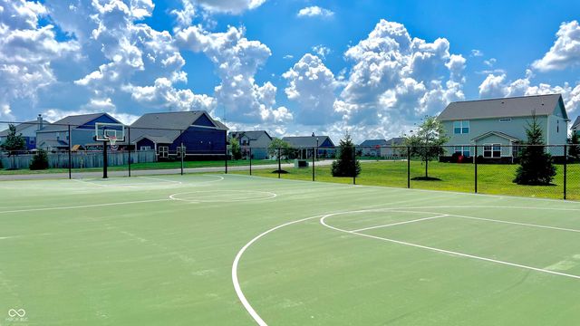 679 Albermarle Drive, Pittsboro, IN 46167