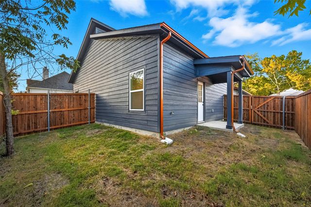 1315 Oneal Street B, Commerce, TX 75428