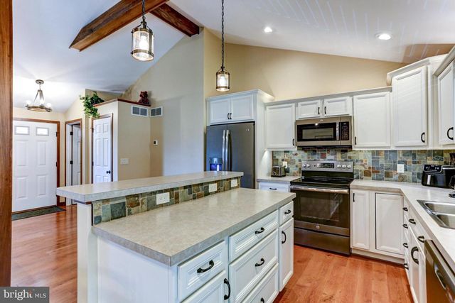 401 SARHELM RD, Harrisburg, PA 17112