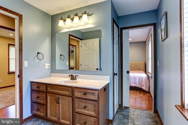 401 SARHELM RD, Harrisburg, PA 17112