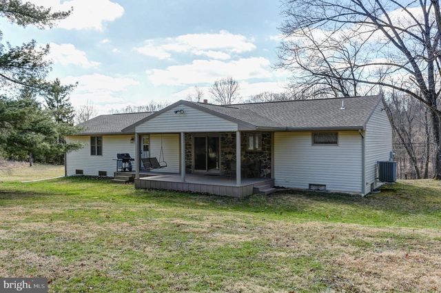 401 SARHELM RD, Harrisburg, PA 17112