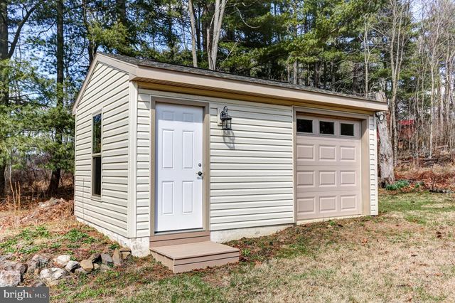 401 SARHELM RD, Harrisburg, PA 17112