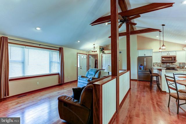 401 SARHELM RD, Harrisburg, PA 17112