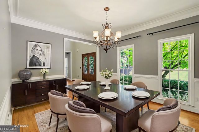 5702 Fallsbrook Lane NW, Acworth, GA 30101