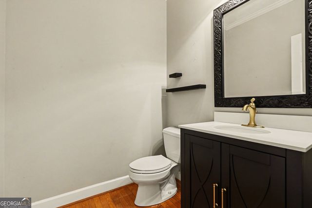 5702 Fallsbrook Lane NW, Acworth, GA 30101