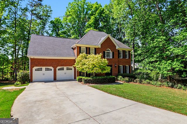 5702 Fallsbrook Lane NW, Acworth, GA 30101