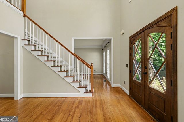 5702 Fallsbrook Lane NW, Acworth, GA 30101