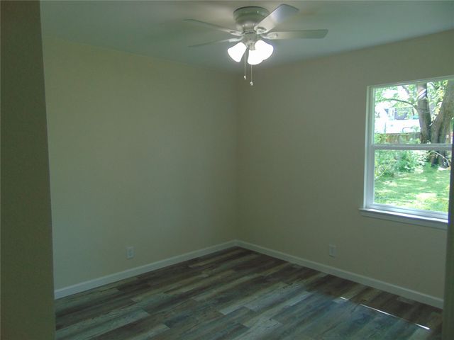 9912 Bluffcreek Drive, Dallas, TX 75227